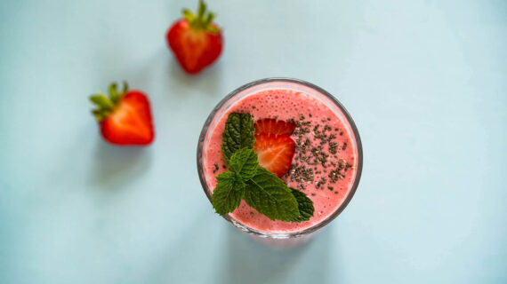 Strawberry smoothie with mint and chia seeds.